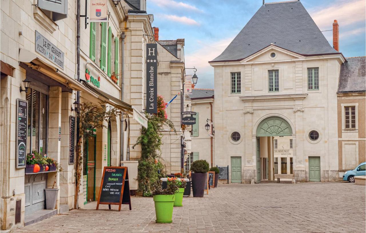 Amazing Home In Fontevraud Labbaye With Wifi Экстерьер фото